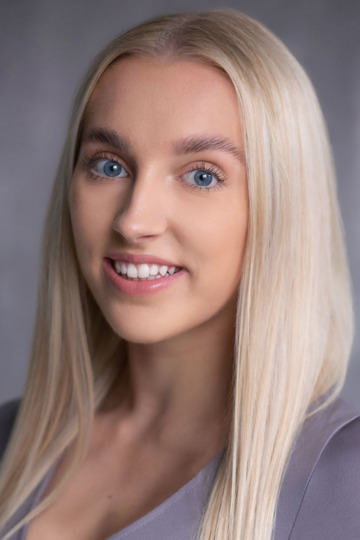 Alexandra Adams Alexandra Adams