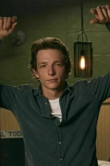 Mike Faist Mike Faist