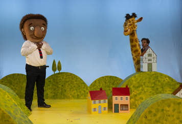Duane Gooden and Gilbert Taylor in The Smartest Giant in Town at Little Angel Theatre - Ellie Kurttz