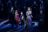 Charlie Anson (Mr Banks), Ellie Kit Jones (Jane Banks), Logan Clark (Michael Banks), Amy Griffiths (Mrs Banks) - Johan Persson
